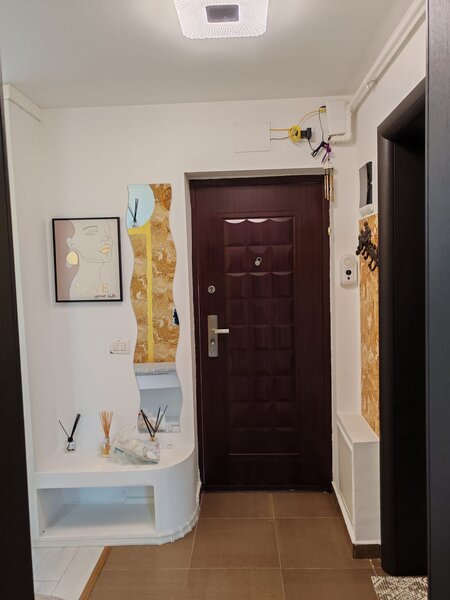MILITARI - RESIDENCE - TINERETULUI 85,  ETAJUL 8, 2 CAMERE DE INCHIRIAT, MOBILAT